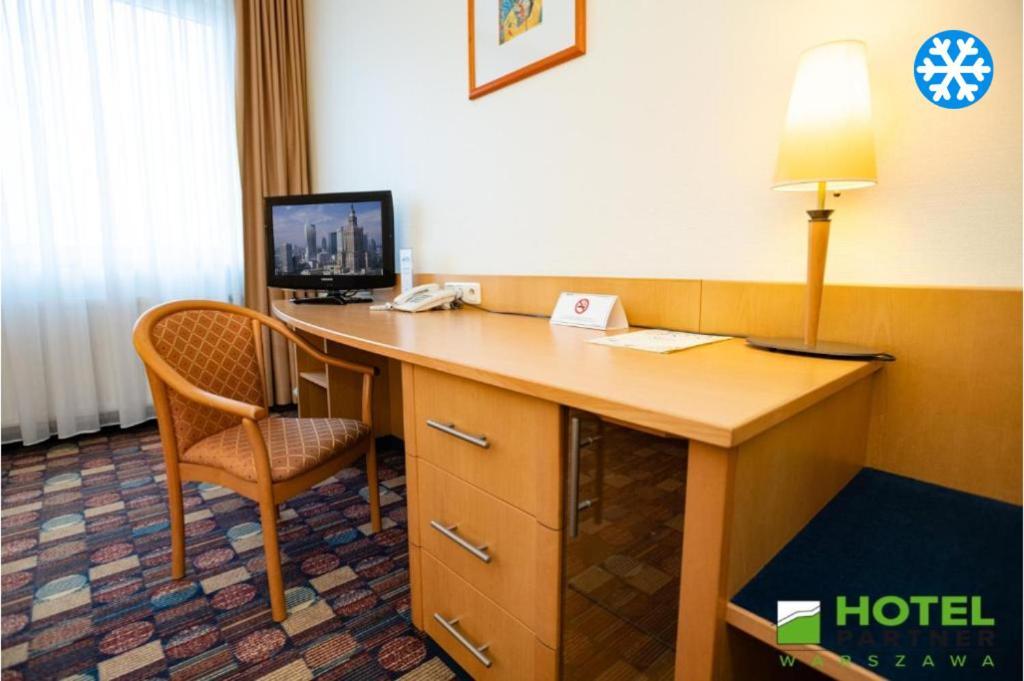 Hotel Partner Βαρσοβία Εξωτερικό φωτογραφία