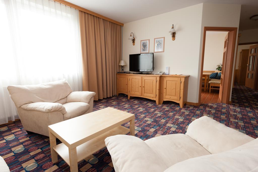 Hotel Partner Βαρσοβία Εξωτερικό φωτογραφία