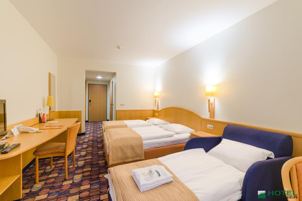 Hotel Partner Βαρσοβία Εξωτερικό φωτογραφία