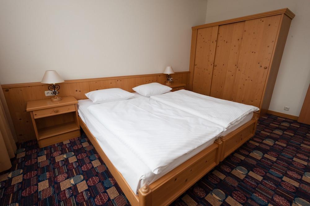 Hotel Partner Βαρσοβία Εξωτερικό φωτογραφία