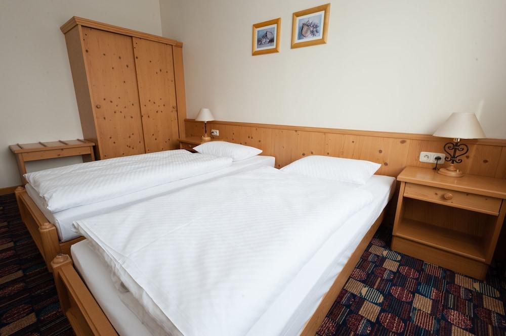 Hotel Partner Βαρσοβία Εξωτερικό φωτογραφία