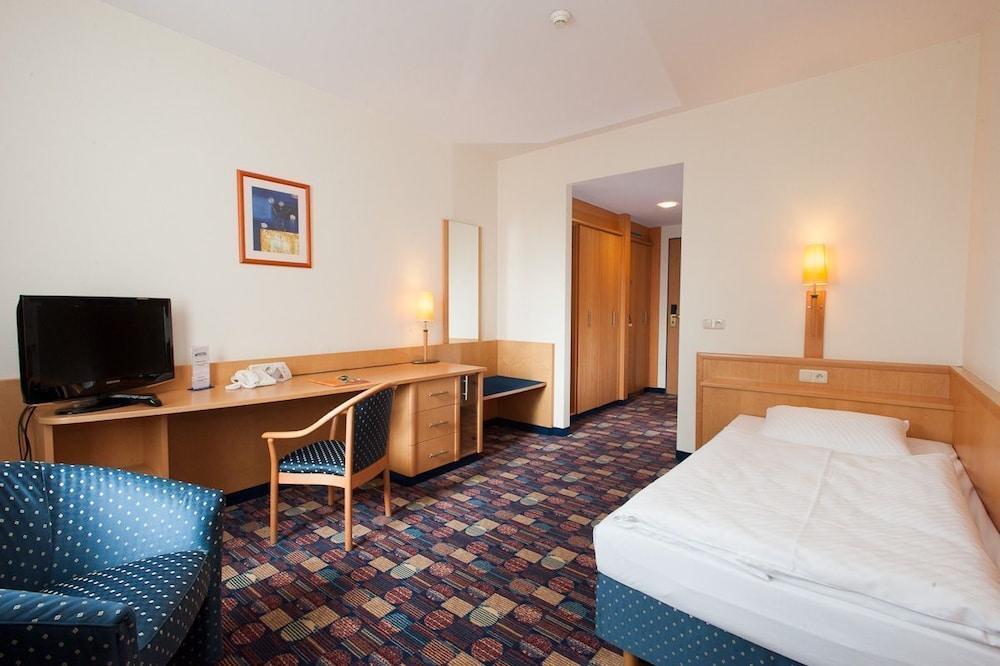 Hotel Partner Βαρσοβία Εξωτερικό φωτογραφία